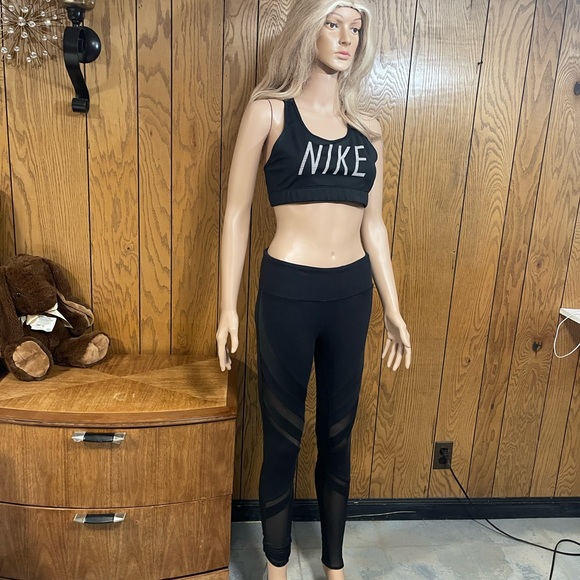 Epic" Leggings in black-Alo Yoga - Picture 9 of 13